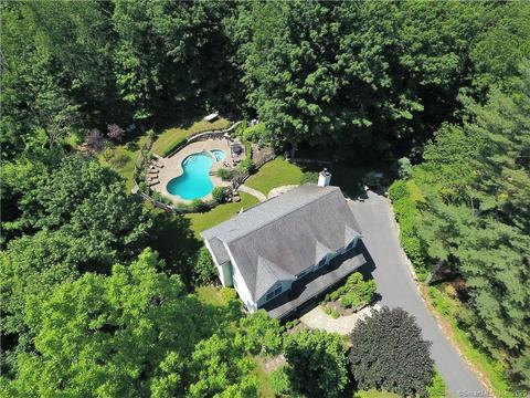 210 Redding Rd, Redding, CT 06896 photo 1