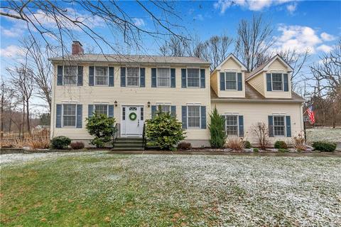 26 Stephanie Ct, Durham, CT 06422 photo 1