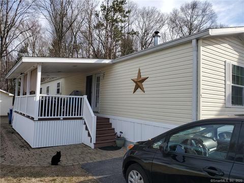 5 Hillside Ter, Killingly, CT 06239 photo 1