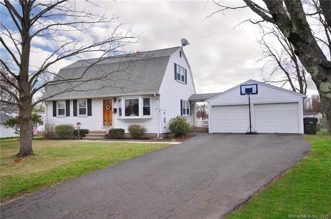 18 Sadler St, Windsor Locks, CT 06096 photo 1