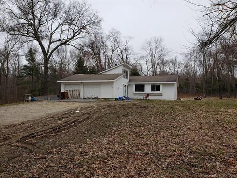630 Putnam Pike, Killingly, CT 06241 photo 1