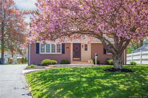 26 Bond St, Wethersfield, CT 06109 photo 1
