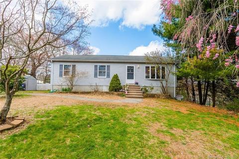 5 Louis Ave, Ledyard, CT 06339 photo 1