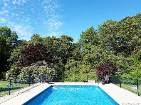 25 Barton Ln, Ledyard, CT 06339 photo 1