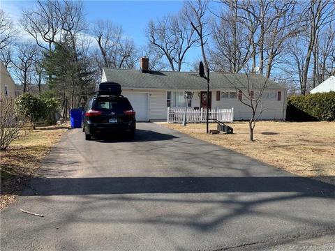208 Forest Dr, Wethersfield, CT 06109 photo 1