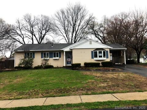 60 Coolidge St, Windsor Locks, CT 06096 photo 1