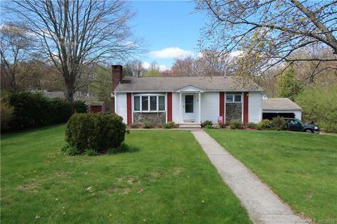 4 Wilkens Ln, Prospect, CT 06712 photo 1