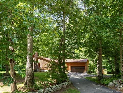 12 Chriswood Trce, Ledyard, CT 06339 photo 1