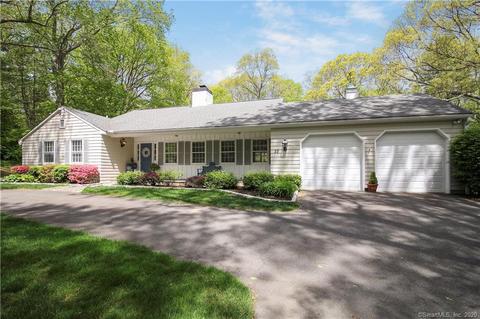 22 Skytop Dr, Madison, CT 06443 photo 1