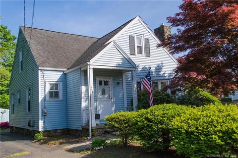 422 Main St, Wallingford, CT 06492 photo 1