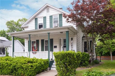 12 Cherry St, Windsor Locks, CT 06096 photo 1