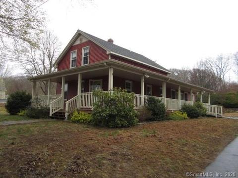 10 Cottage St, Moosup, CT 06354 photo 1