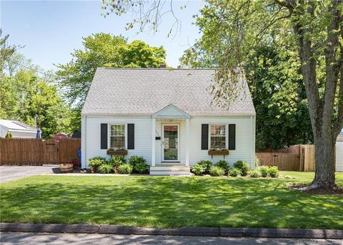 192 Hendley St, Middletown, CT 06457 photo 1