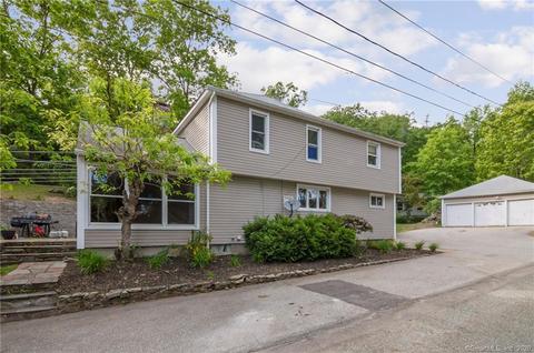 72 Bates Ave, Putnam, CT 06260 photo 1