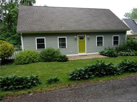 75 Rabbit Trl, Coventry, CT 06238 photo 1