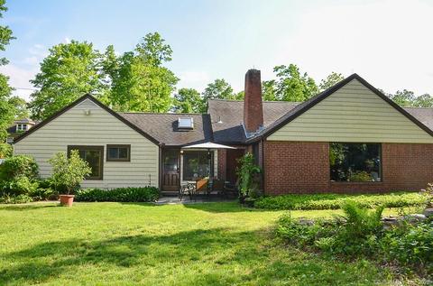 75 Todd St, Hamden, CT 06518 photo 1