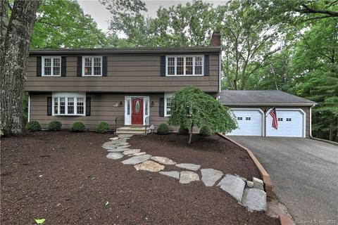 15 Melon Patch Ln, Monroe, CT 06468 photo 1