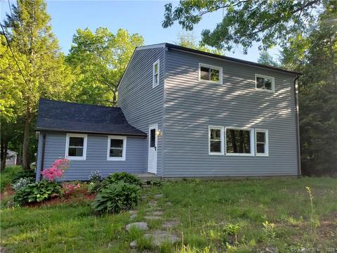 39 Cedar Ave, Wolcott, CT 06716 photo 1