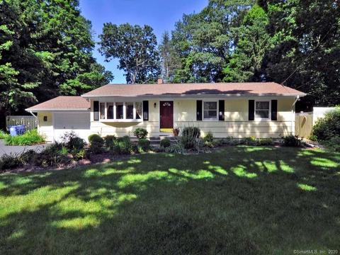 3 Wells Rd, Monroe, CT 06468 photo 1