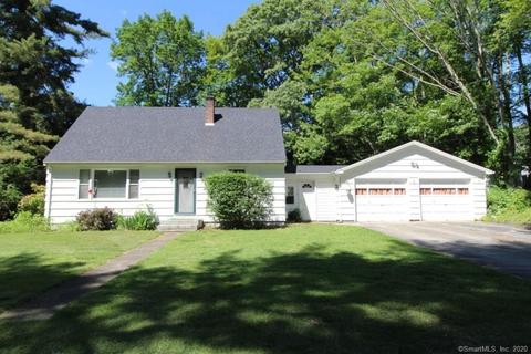 7 Davis St, Putnam, CT 06260 photo 1