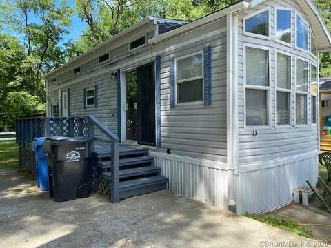 13 R And R Park, Killingly, CT 06241 photo 1