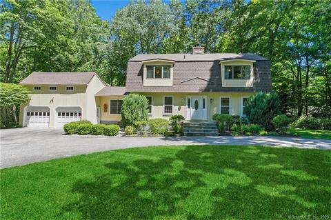 31 Deer Spring Rd, Redding, CT 06896 photo 1