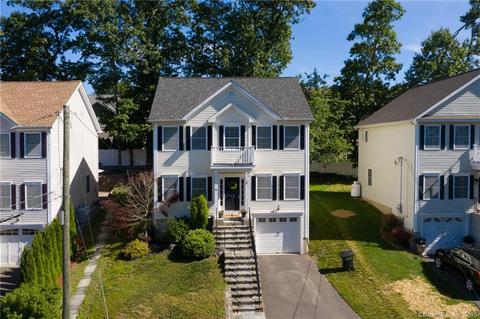 75 Hampton Rd, Waterbury, CT 06708 photo 1