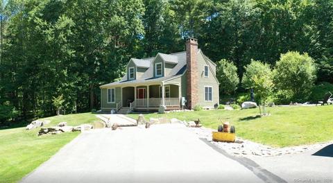 194 Geer Rd, Killingly, CT 06239 photo 1