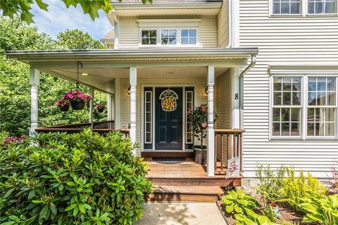 8 Birch St, Ledyard, CT 06339 photo 1
