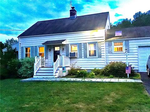 4 Skiff Pkwy, North Haven, CT 06473 photo 1