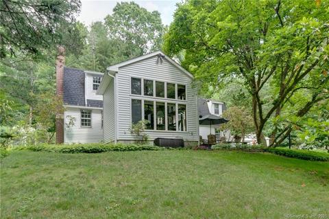 608 Devotion Rd, Scotland, CT 06264 photo 1