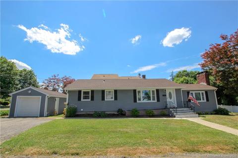 2 3rd St, Danbury, CT 06810 photo 1