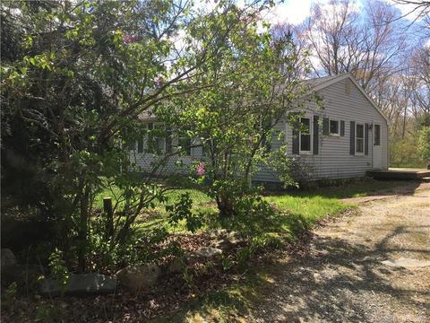 14 Park Dr, Chaplin, CT 06235 photo 1