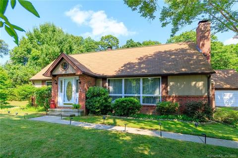 106 Snake Meadow Rd, Killingly, CT 06239 photo 1