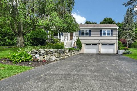 18 Bob White Ter, Monroe, CT 06468 photo 1