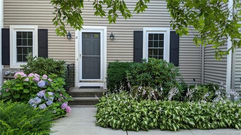 14 Daventry Hill Ln, Suffield, CT 06078 photo 1