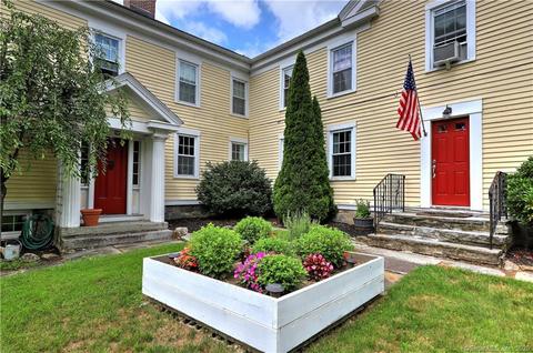 1 Webb Cir, Monroe, CT 06468 photo 1