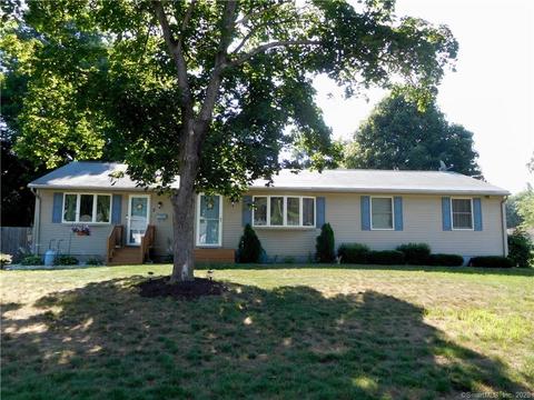 7 Wagon Rd, Enfield, CT 06082 photo 1