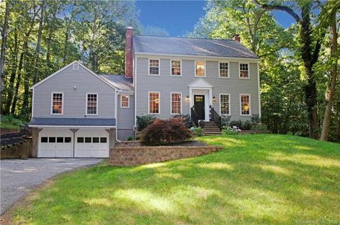 11 New Lebbon Rd, Newtown, CT 06482 photo 1