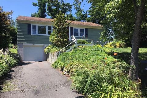 12 Clearview Dr, Brookfield, CT 06804 photo 1