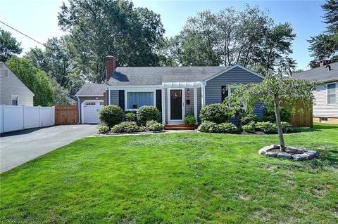 98 Clearfield Rd, Wethersfield, CT 06109 photo 1
