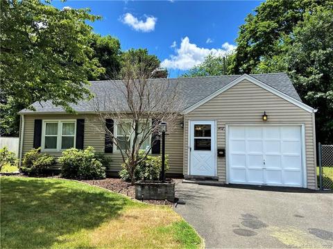 402 Circular Ave, Hamden, CT 06514 photo 1
