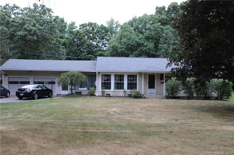 315 Wauregan Rd, Killingly, CT 06239 photo 1