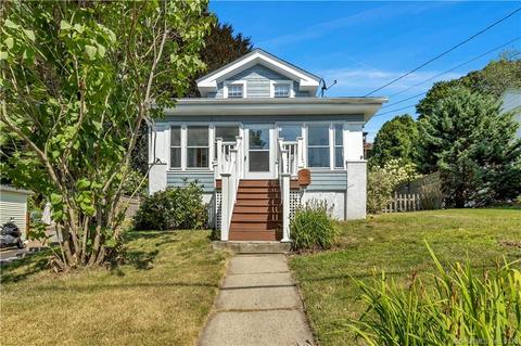 46 Slocomb Ter, Groton, CT 06340 photo 1