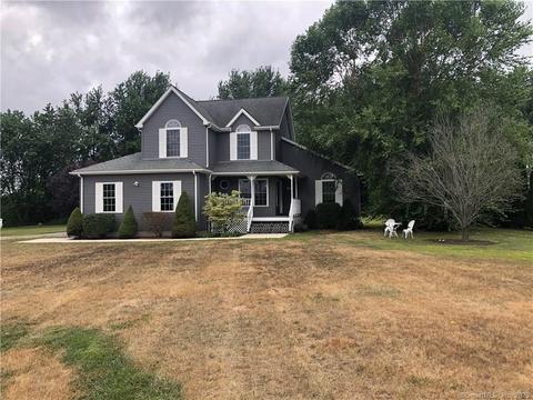 13 Meadowbrook Dr, Brooklyn, CT 06234 photo 1