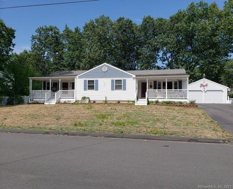 82 Juniper Dr, Windsor Locks, CT 06096 photo 1