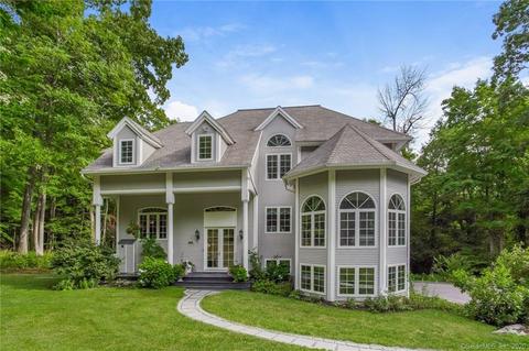437 Westledge Dr, Torrington, CT 06790 photo 1
