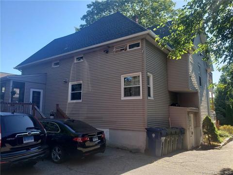 60 Oak St, Willimantic, CT 06226 photo 1