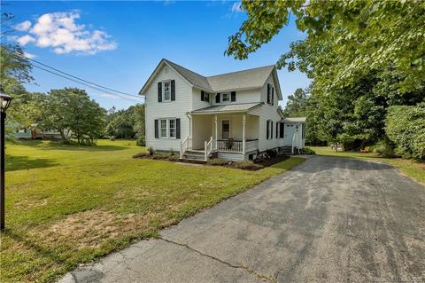 39 Railroad Ave, Chester, CT 06412 photo 1