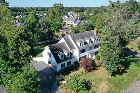 4 Matthew Ct, Madison, CT 06443 photo 1
